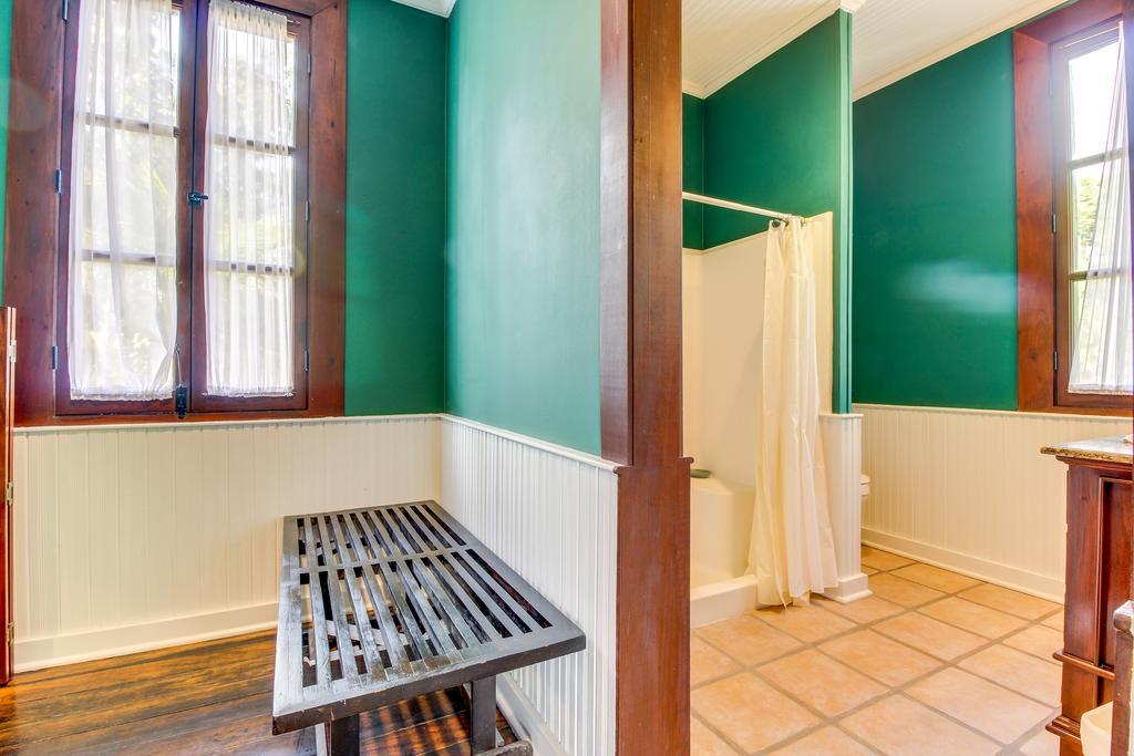 Colonial Suite @ Mahogany Hall Сан-Игнасио Экстерьер фото